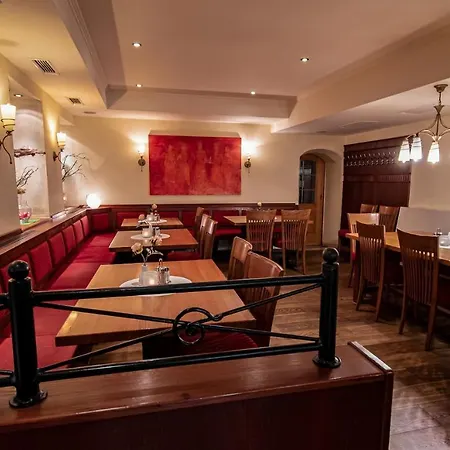 Poechhacker 3* Steyr
