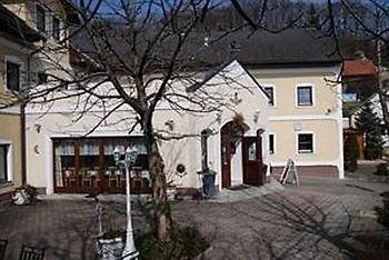 Pensionat Poechhacker 3*