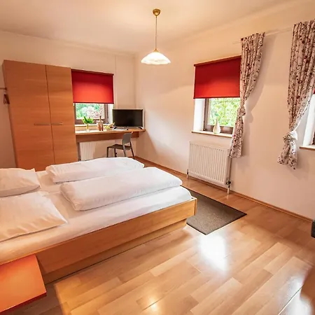 Vendégház Poechhacker Steyr