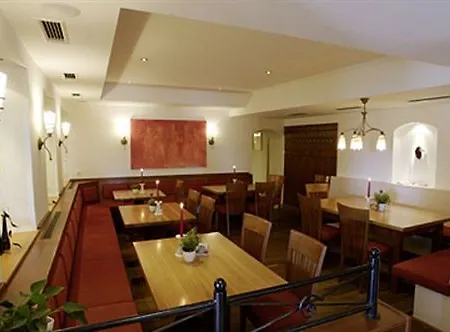 Poechhacker 3* Steyr