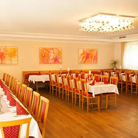 Pöchhacker Gasthof 3*