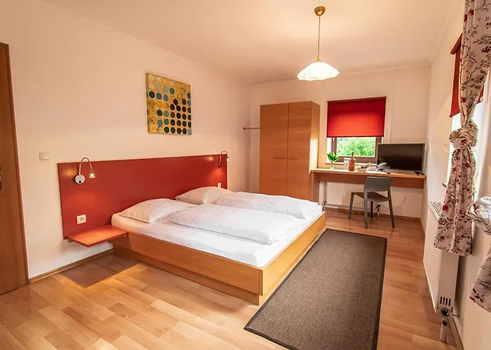 Guest house Poechhacker 3*