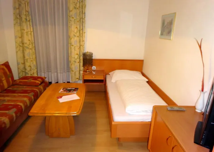 Guest house Poechhacker 3*