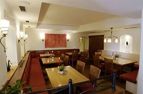 Poechhacker 3* Steyr