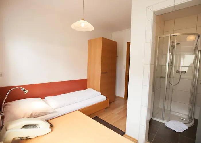 Guest house Poechhacker 3*